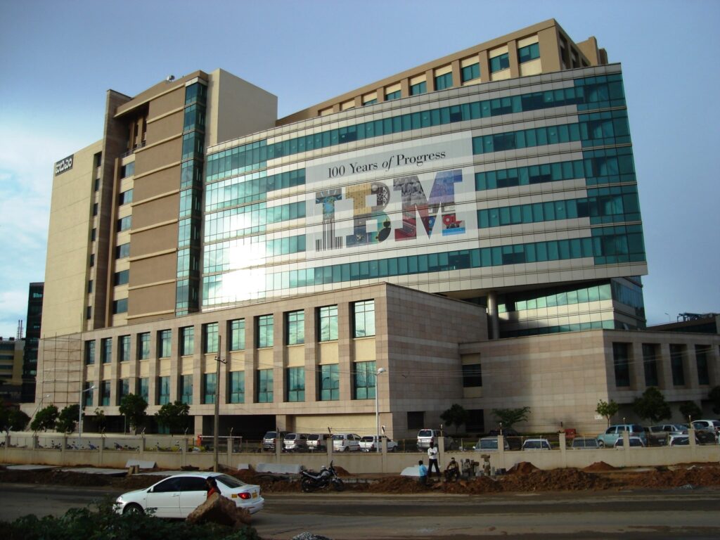 IBM layoffs 3,900 employees